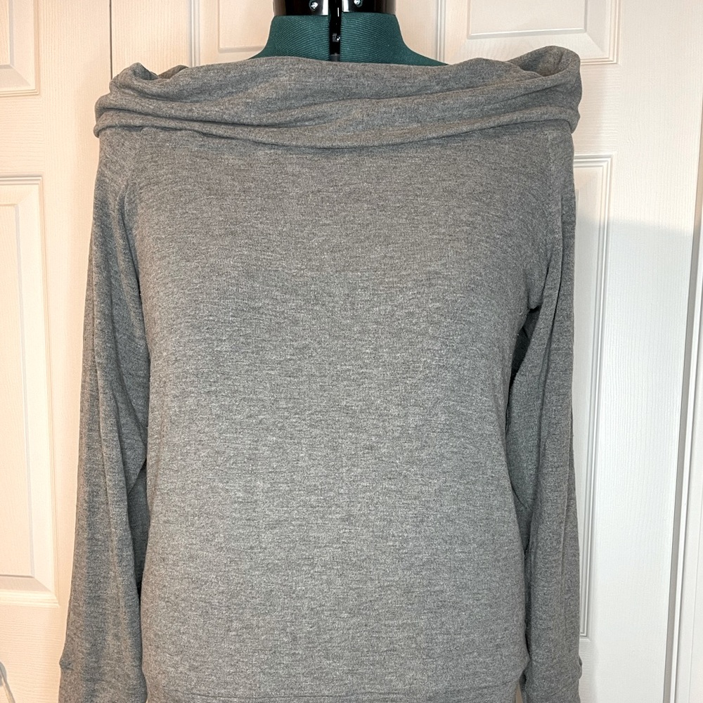 Off should soft knit